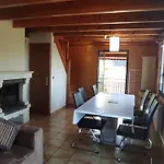 Montagnard Confortable A Avec Grand Terrain Et Parking Prive - Fr-1-814-139 شاليه سوبر بيس