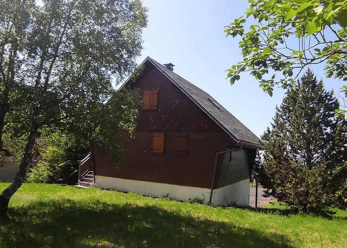 Montagnard Confortable A Avec Grand Terrain Et Parking Prive - Fr-1-814-139 Chalet *