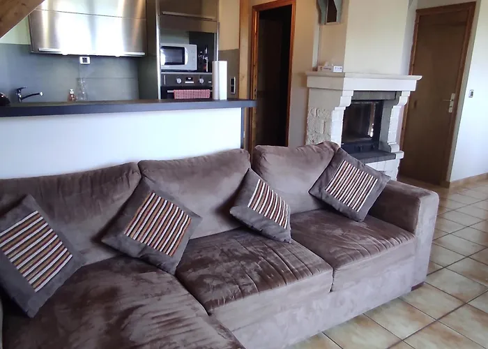 Montagnard Confortable A Avec Grand Terrain Et Parking Prive - Fr-1-814-139 Super Besse